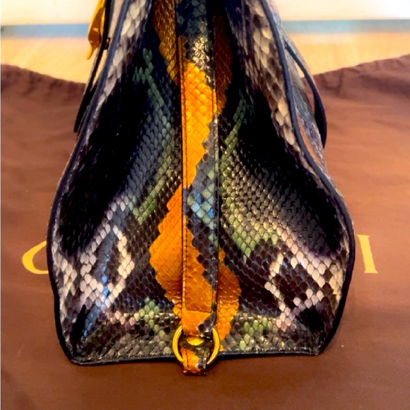 Gucci  extremely rare limited, edition Multicolor Python Stirrup Hobo Like New - Picture 5 of 15